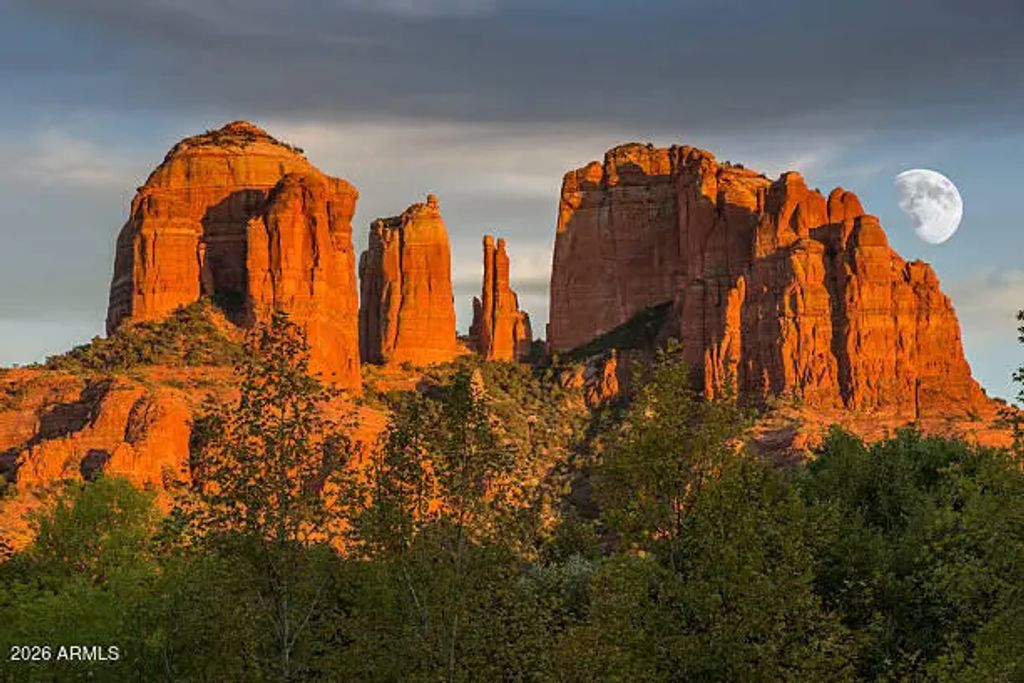 7 Peak Point Court (unit 25), Sedona