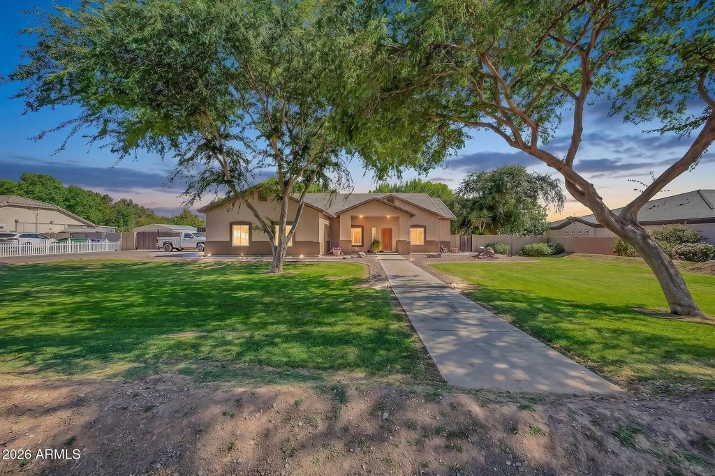 2141 E Melrose Street, Gilbert