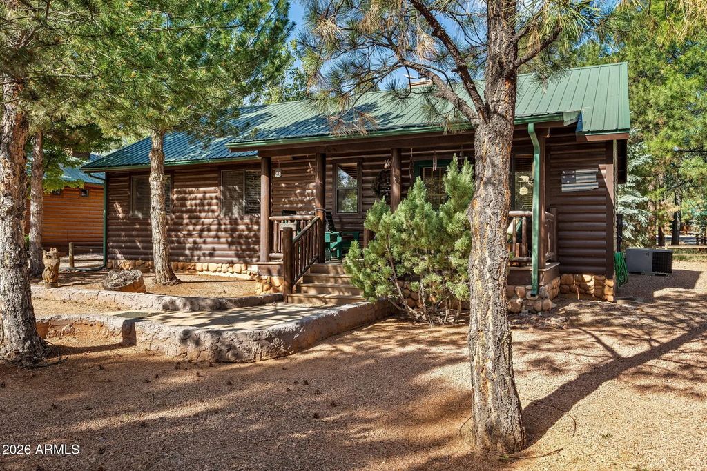 2652 Lodge Loop, Overgaard