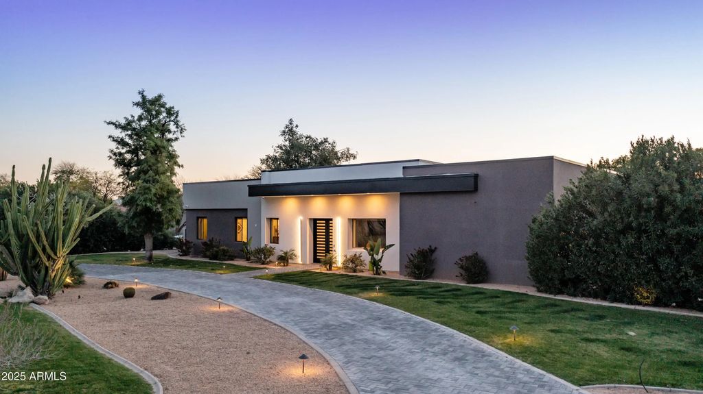 7417 E Paradise Drive, Scottsdale