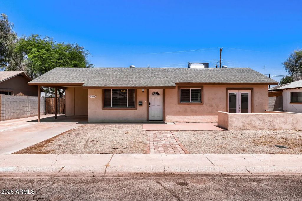 1304 W 7th Place, Tempe