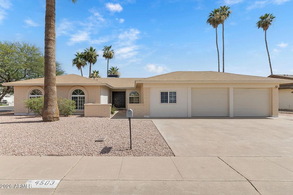 4503 W Bryce Lane, Glendale