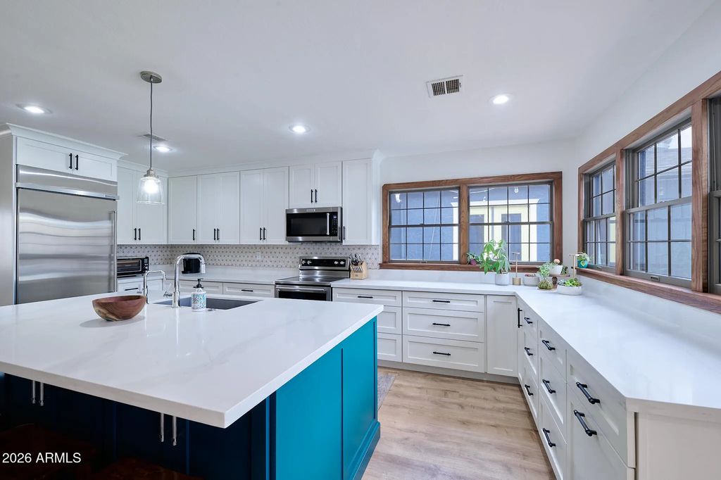 1708 E Montebello Avenue, Phoenix