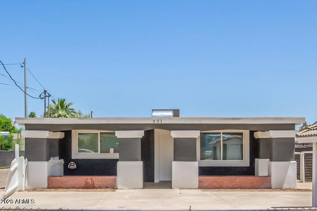 231 S 1st Street, Avondale