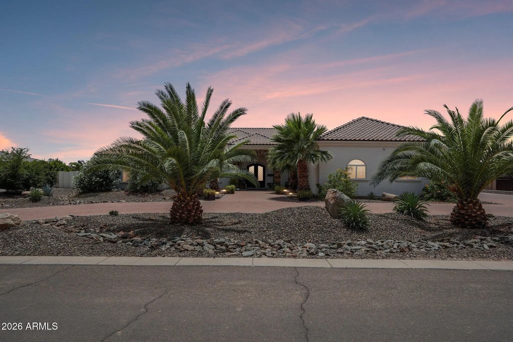 15923 W Cheryl Court, Waddell