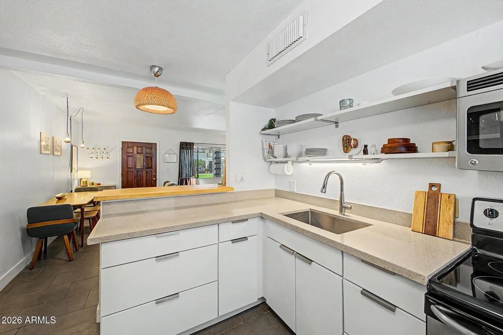749 E Montebello Avenue (unit 128), Phoenix