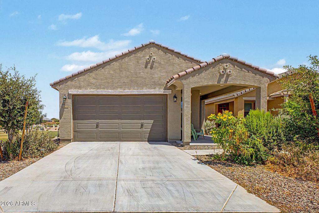 40010 W Cahill Drive, Maricopa