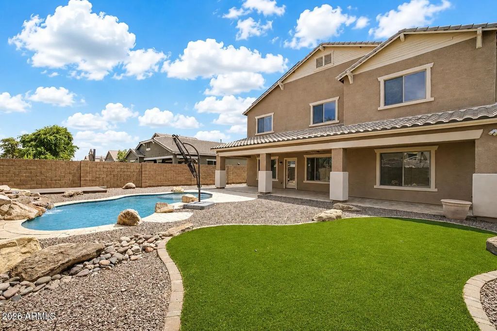 2946 E Santa Fe Lane, Gilbert
