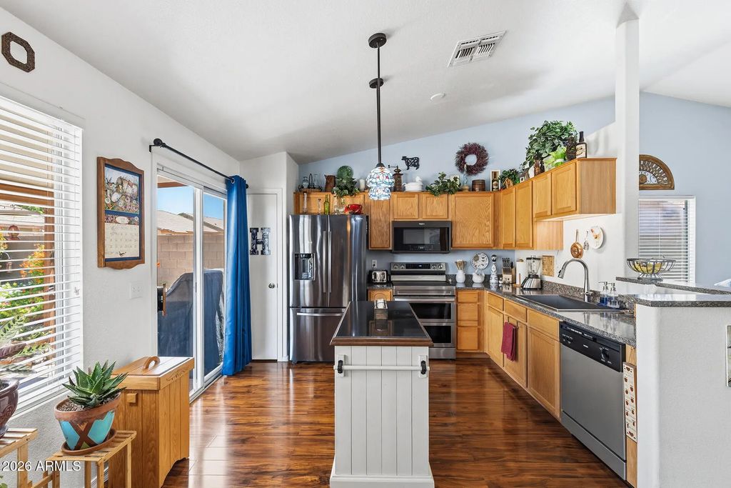 1034 W 13th Avenue, Apache Junction
