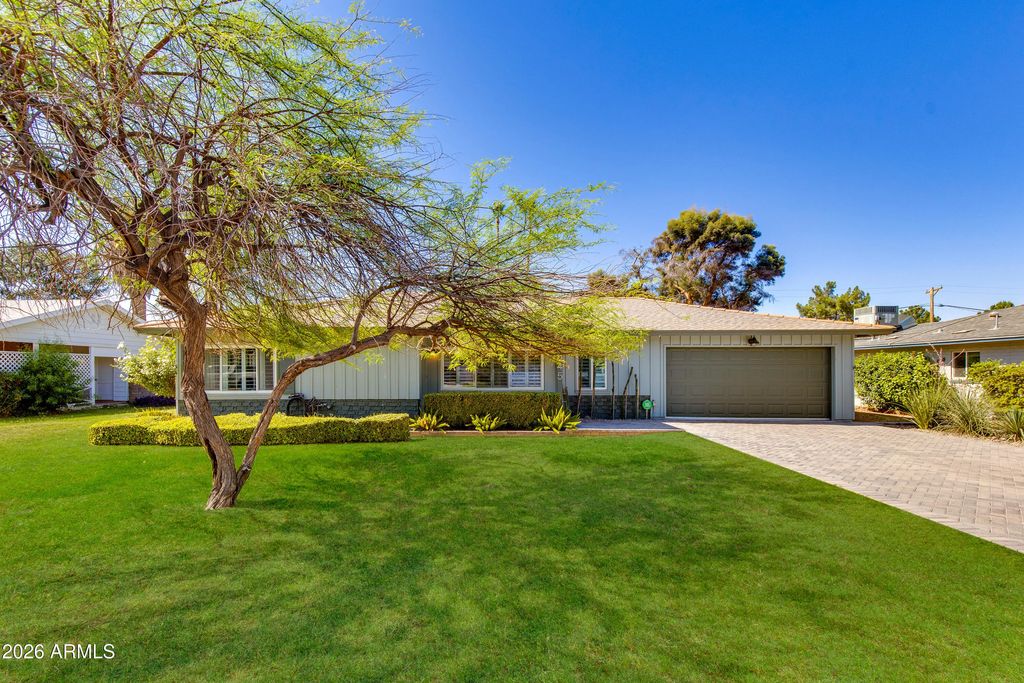 4645 E Cambridge Avenue, Phoenix