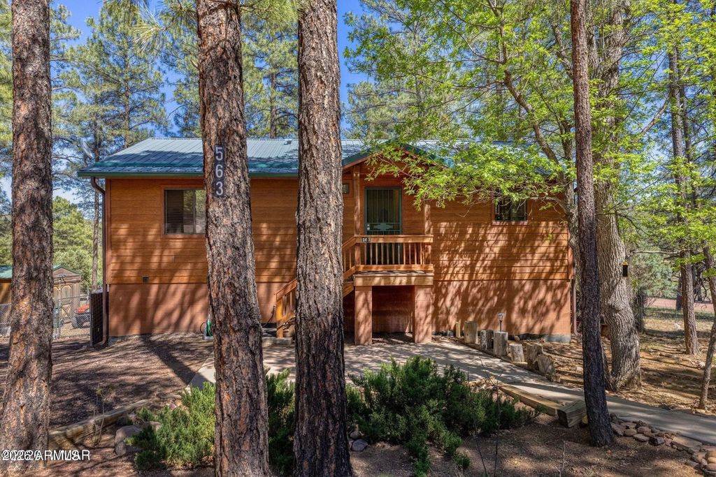 563 Spruce Drive, Pinedale