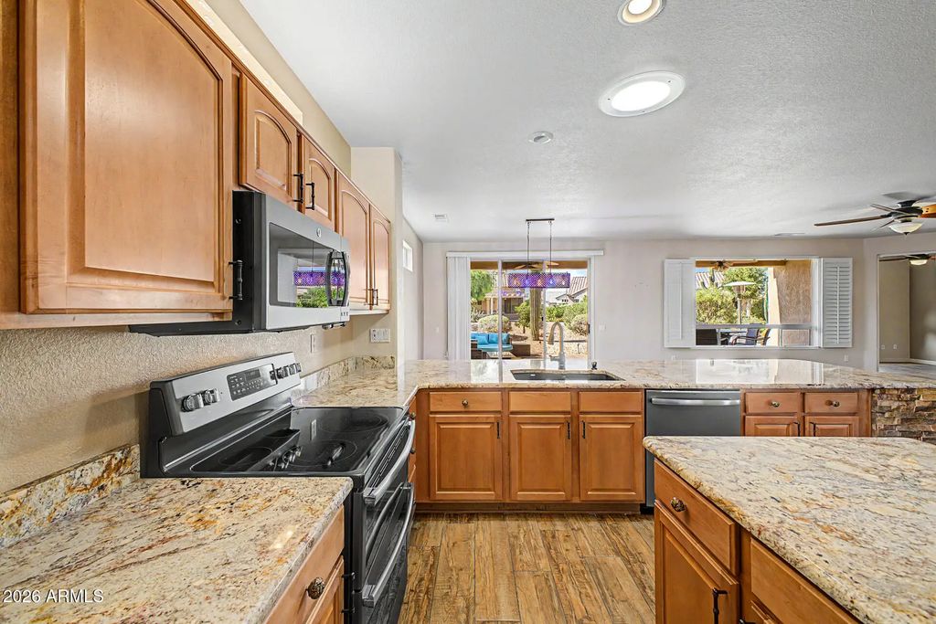 15764 W Spring Tree Way, Surprise