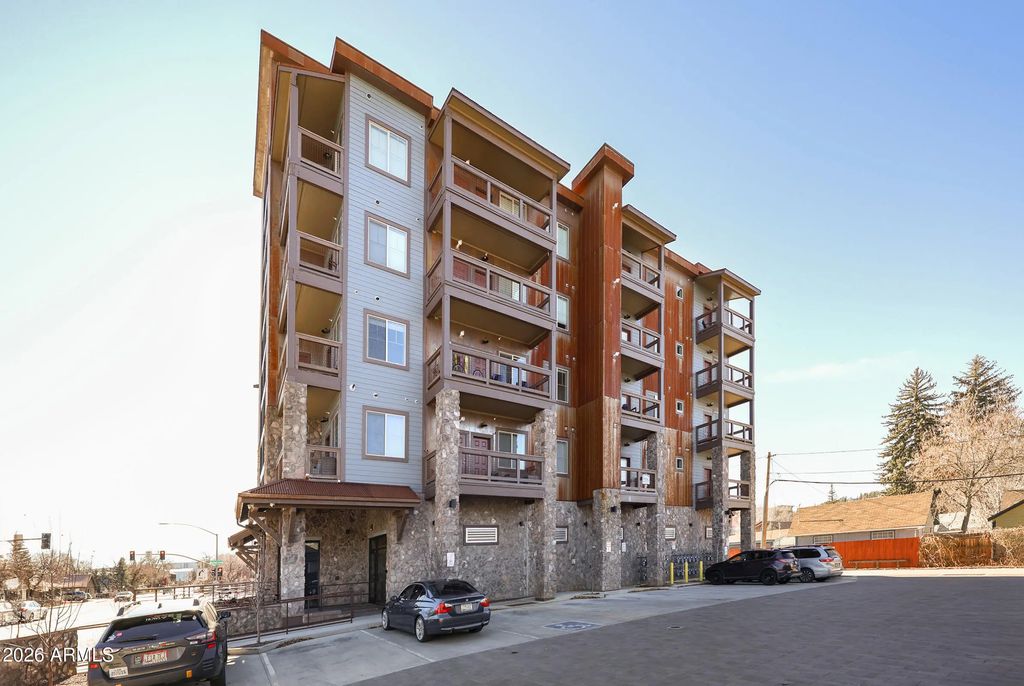 207 S Beaver Street (unit 505), Flagstaff