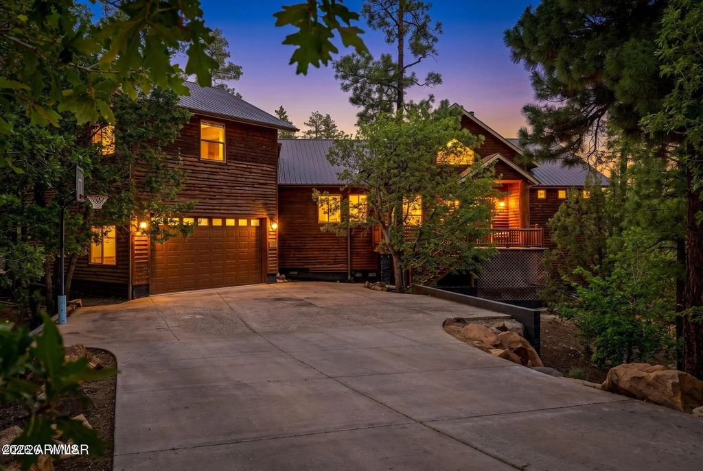 6019 Rim Road, Lakeside
