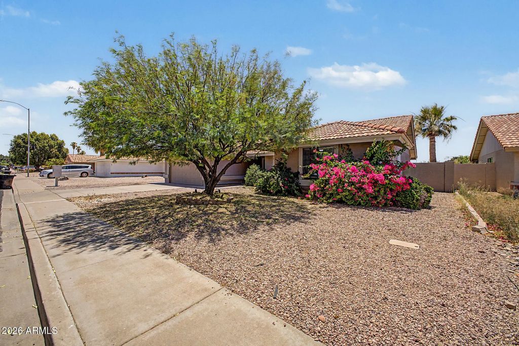 5423 E Ellis Street, Mesa