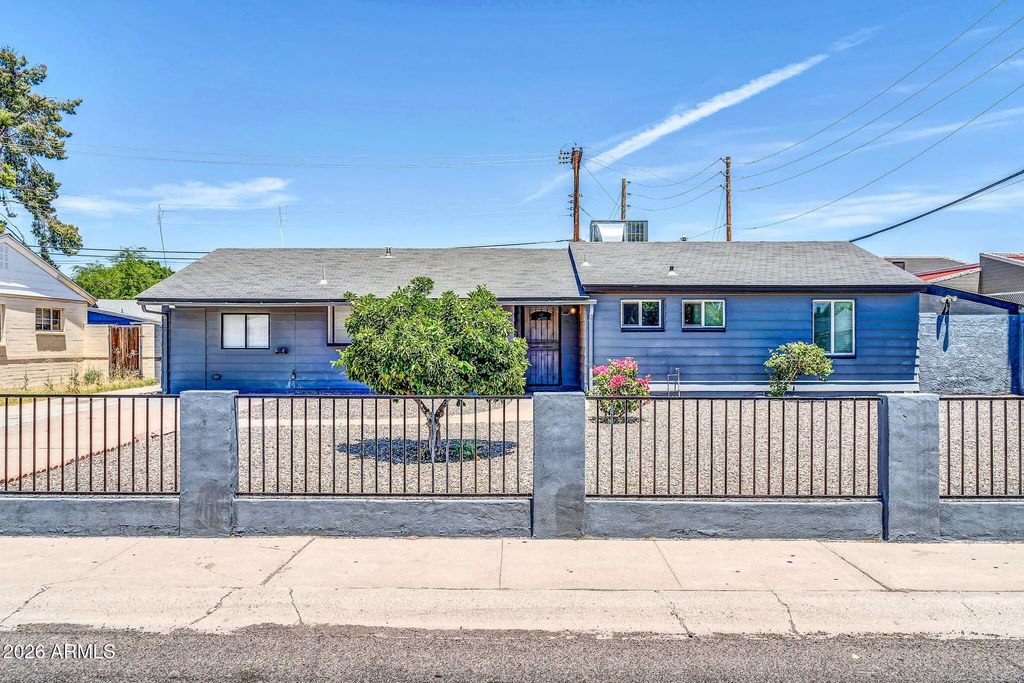 1214 W Highland Avenue, Phoenix