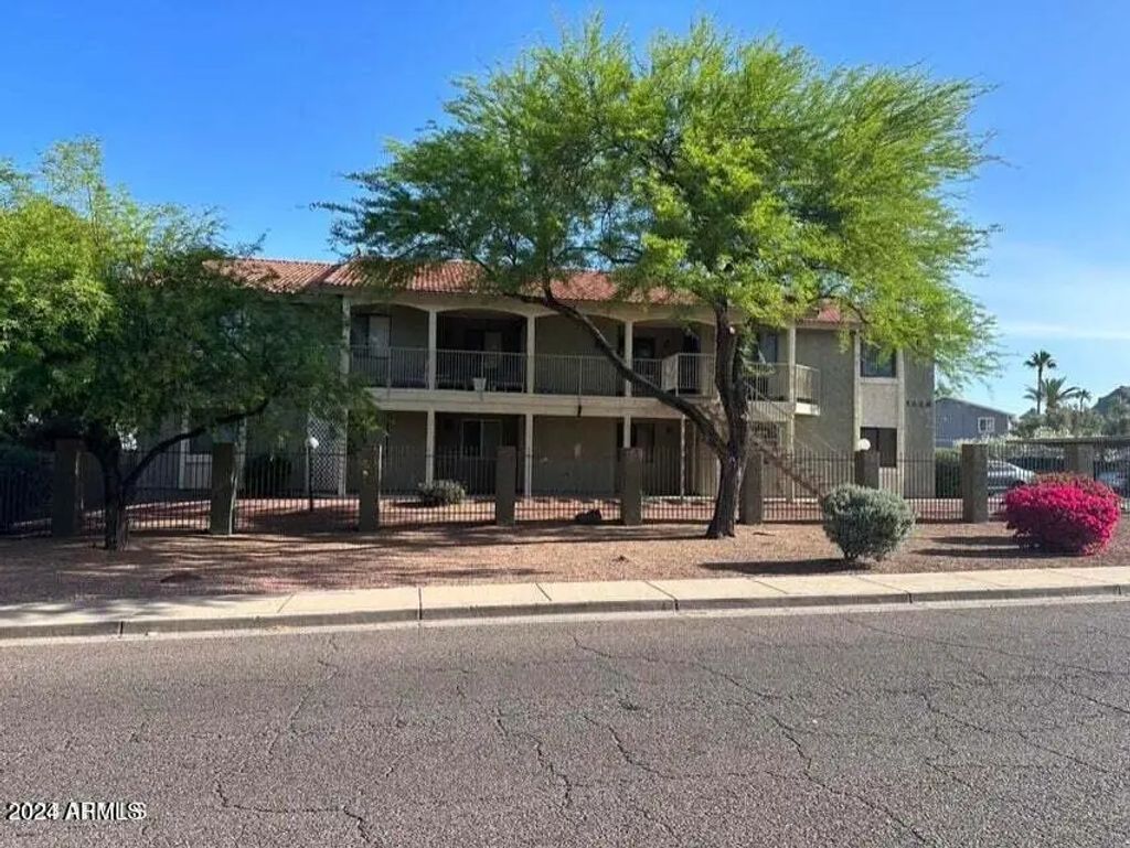 1336 E Mountain View Road (unit 202), Phoenix