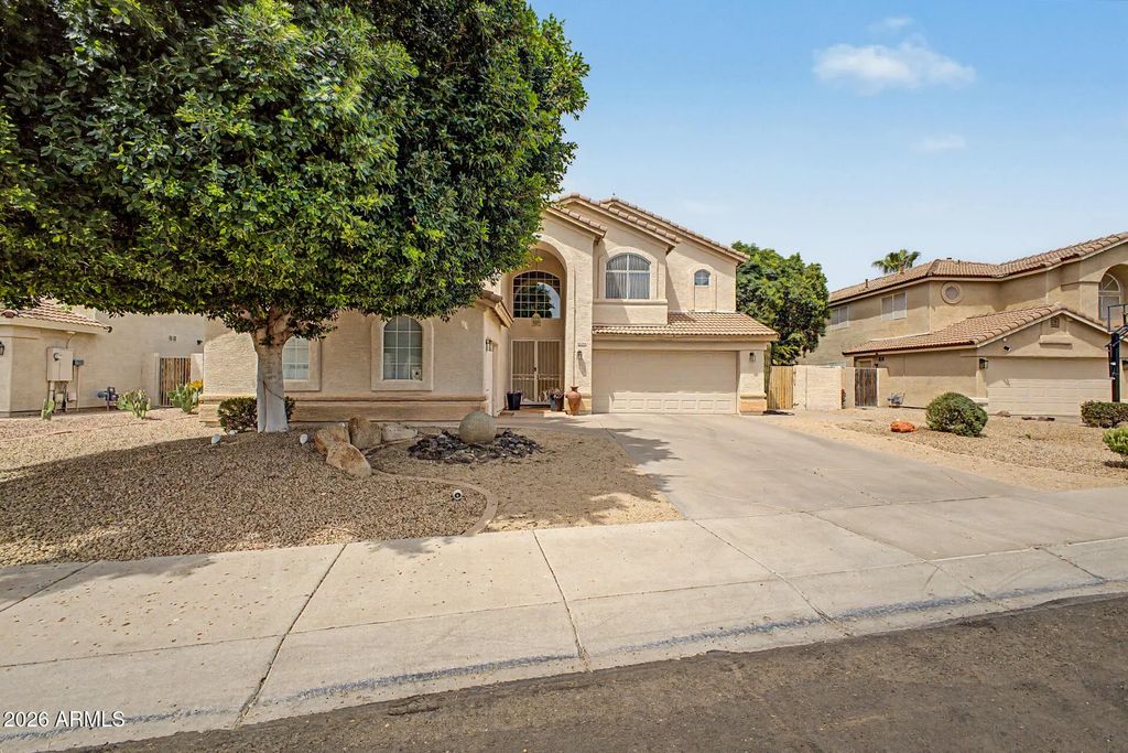 6328 W Tonopah Drive, Glendale