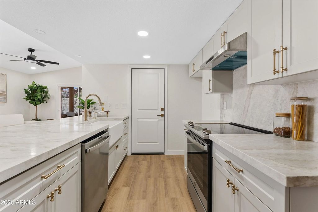 4131 E Ahwatukee Drive, Phoenix