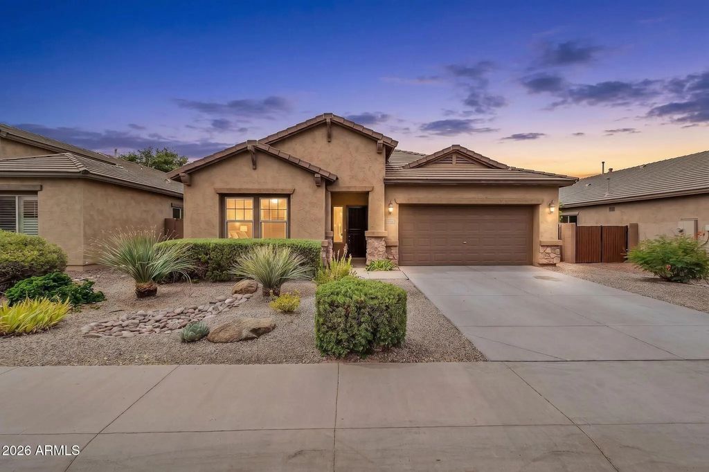 10865 E Sentiero Avenue, Mesa