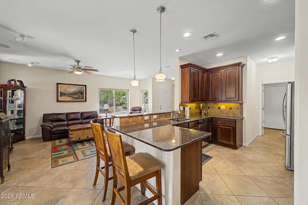 1569 E Melrose Drive, Casa Grande