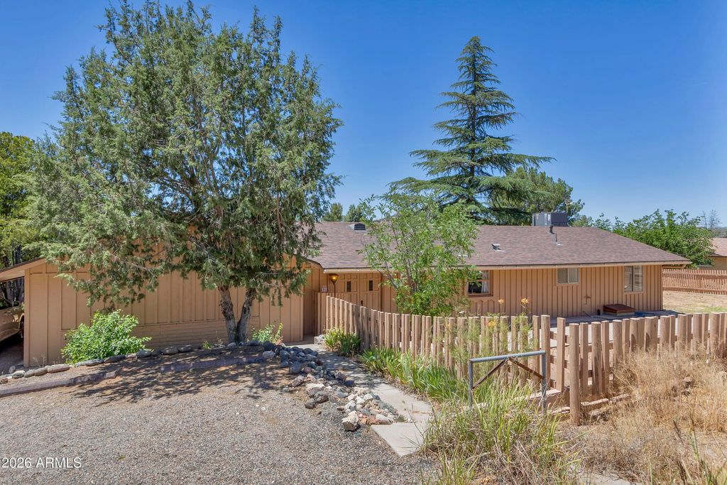 4410 N Montezuma Avenue, Rimrock