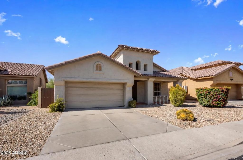 4220 E Desert Marigold Drive, Cave Creek
