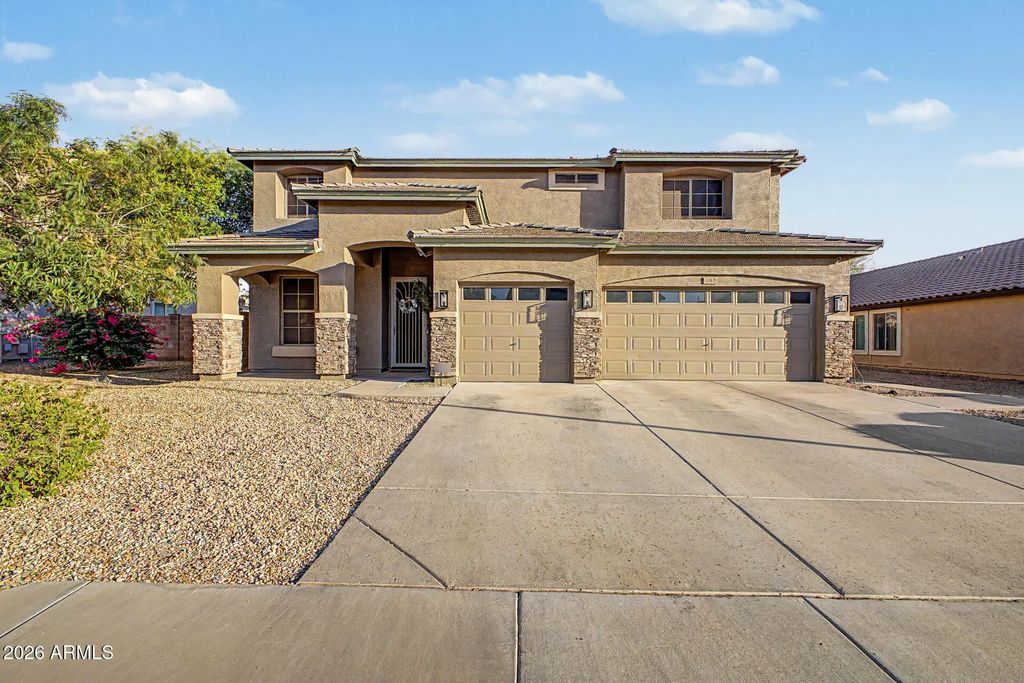 3213 W Pleasant Lane, Phoenix