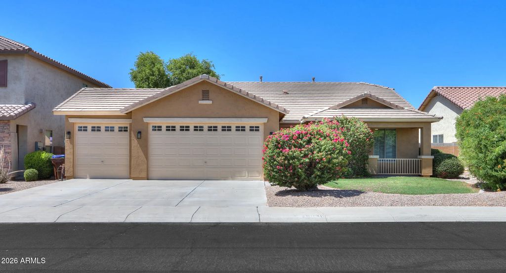 35930 W Catalonia Drive, Maricopa