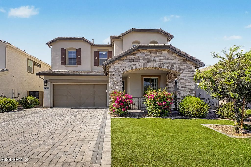 2144 E Flamingo Way E, Gilbert