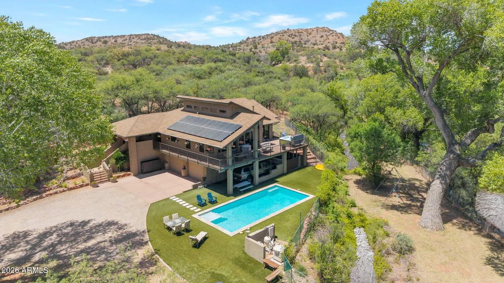 675 S Sheepshead Crossing Road, Cornville