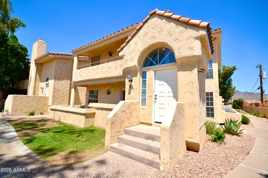 1333 E Morten Avenue (unit 210), Phoenix
