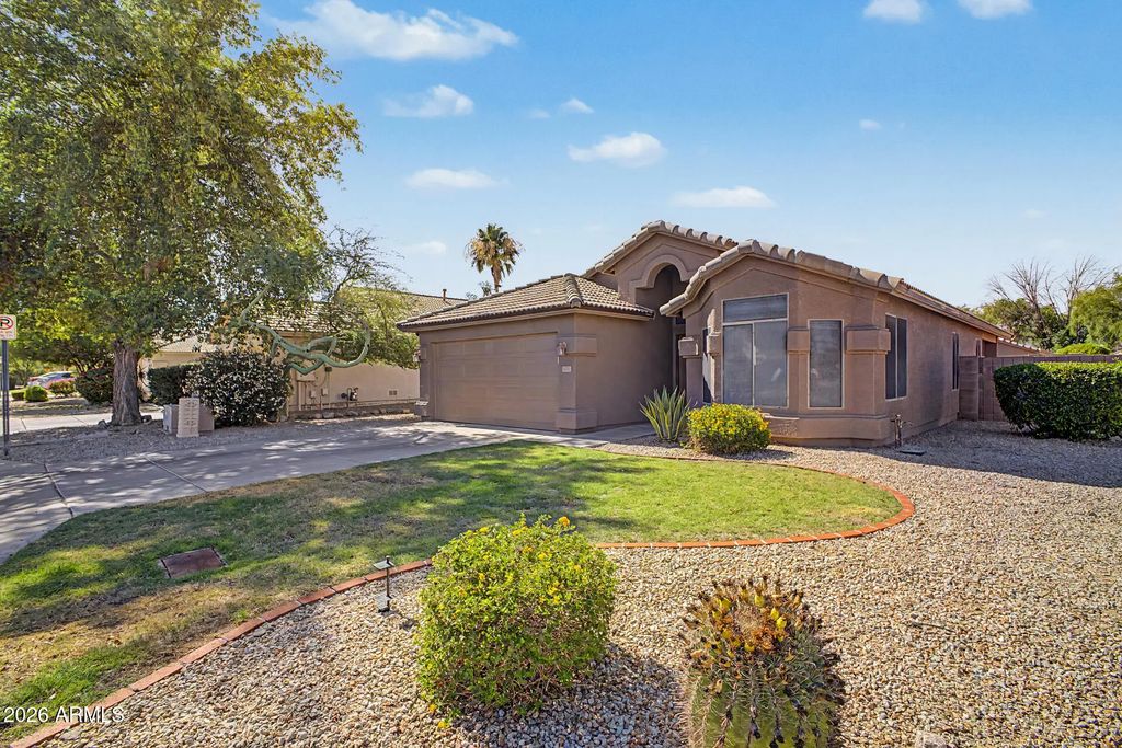 3056 E Sweetwater Avenue, Phoenix