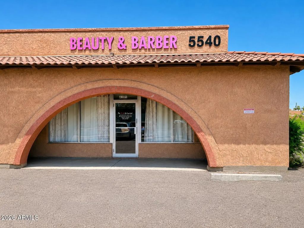 5540 W Glendale Avenue (unit 5), Glendale