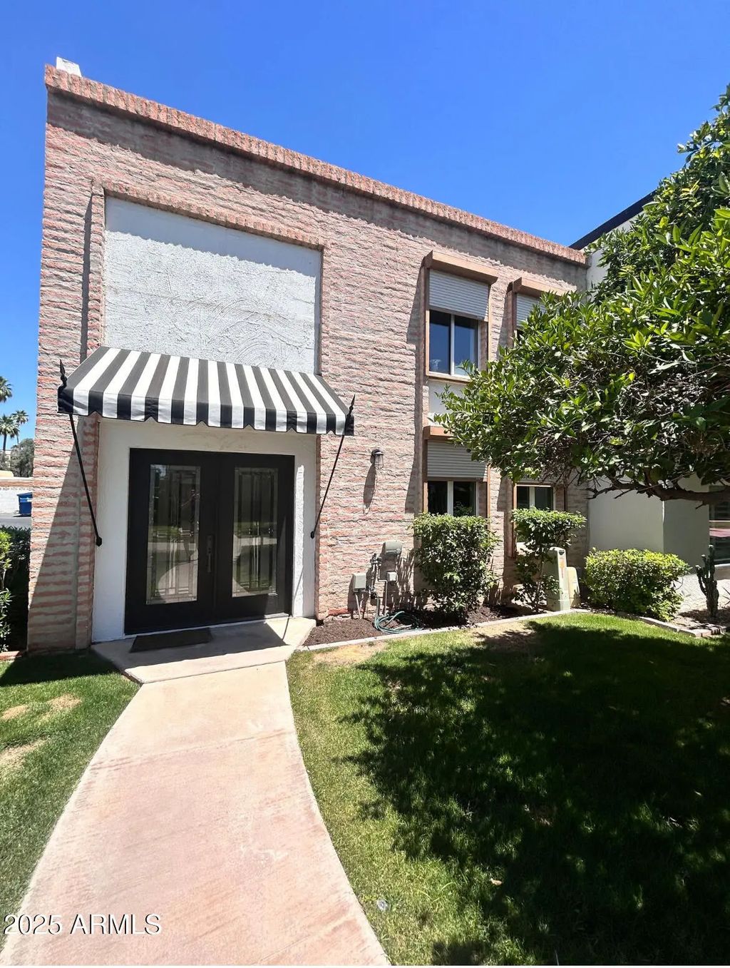 7752 E Camelback Road, Scottsdale