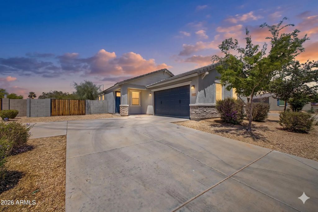 2642 E Alvaro Trail, Casa Grande