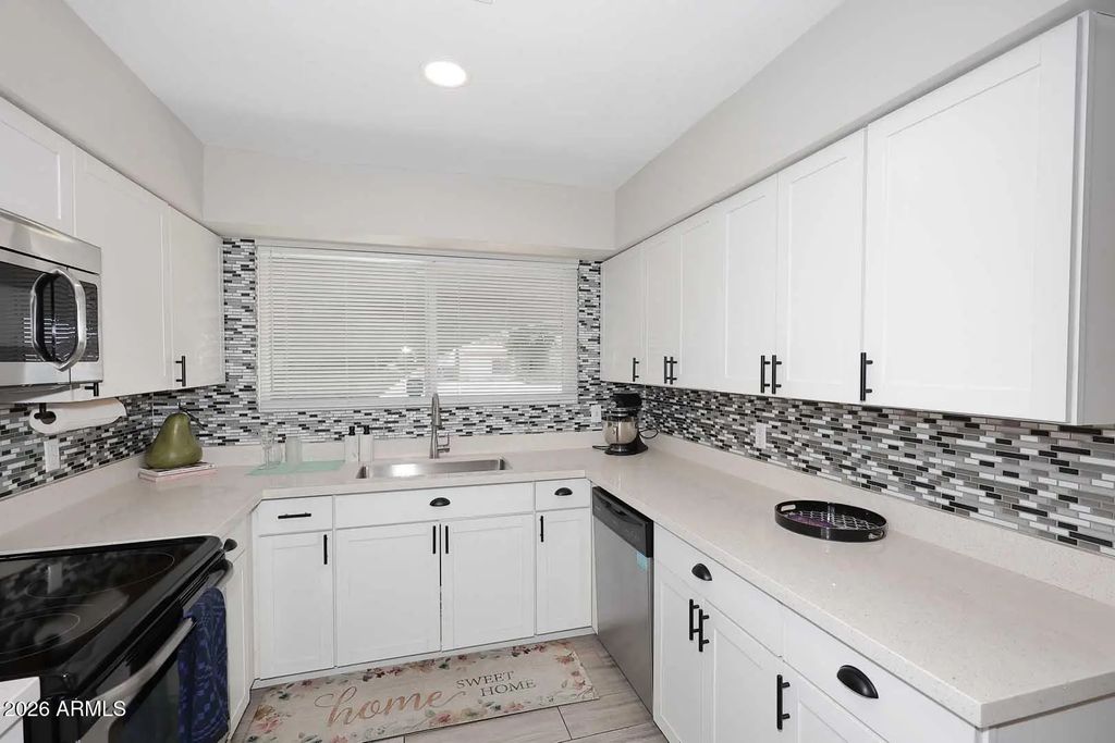 4318 W Corrine Drive, Glendale