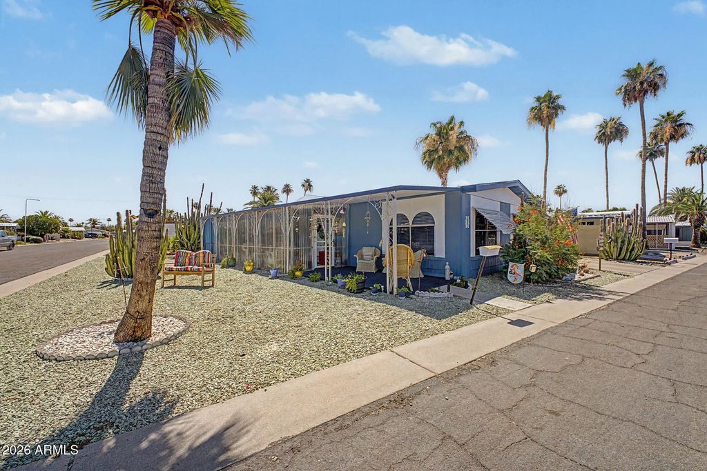 120 N Val Vista Drive (unit 250), Mesa