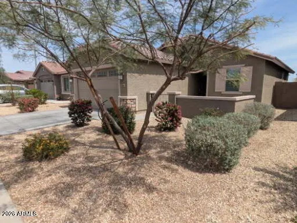 3703 S 63rd Drive, Phoenix