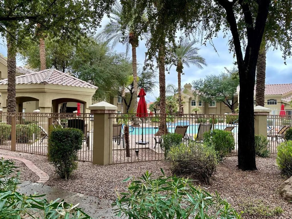 5335 E Shea Boulevard (unit 2107), Scottsdale