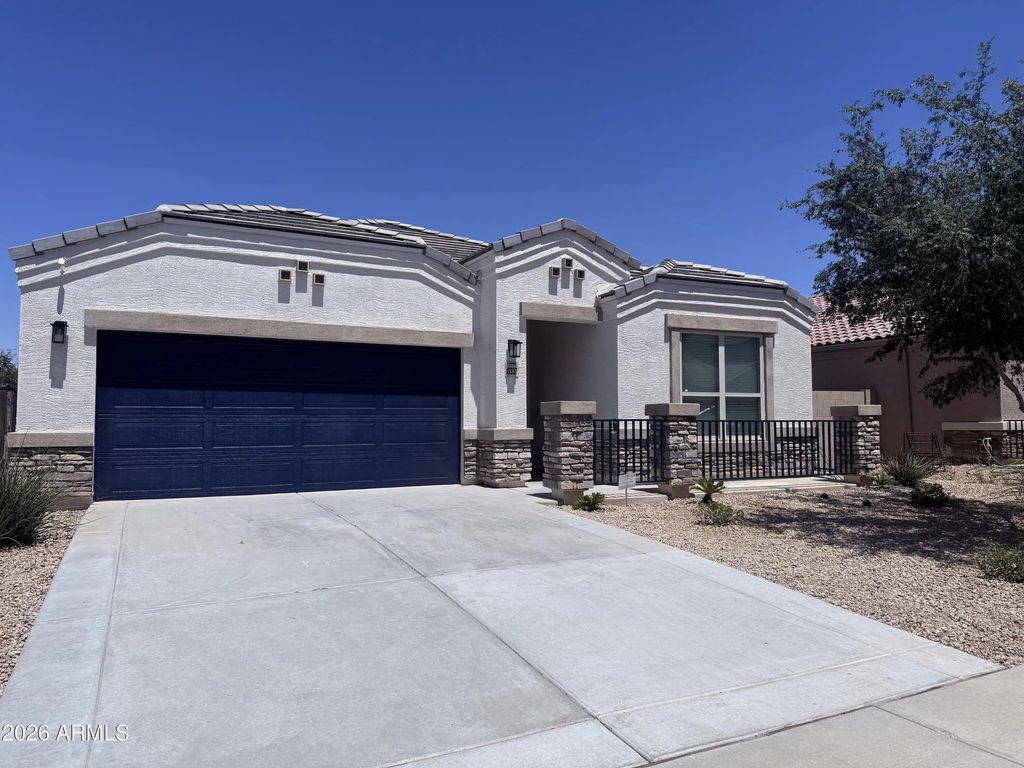 16937 N Rosa Drive, Maricopa