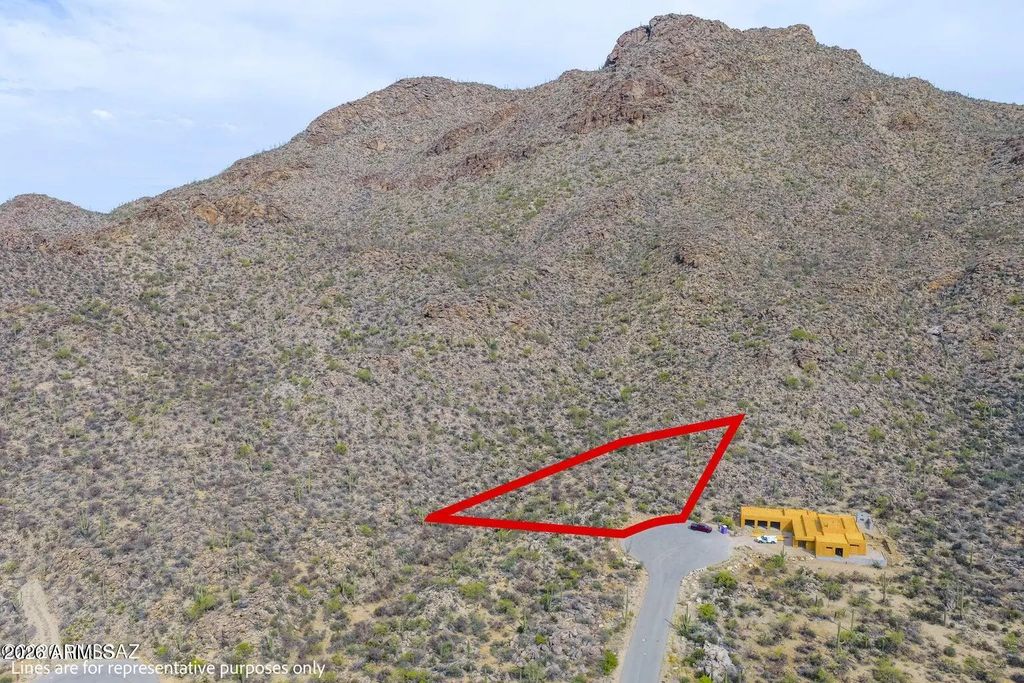 3841 W Aldrin Drive (unit 30), Marana