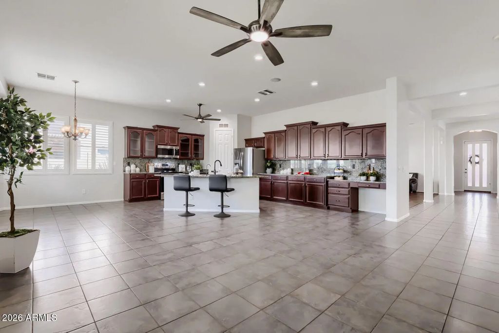 9386 S 181st Drive, Goodyear