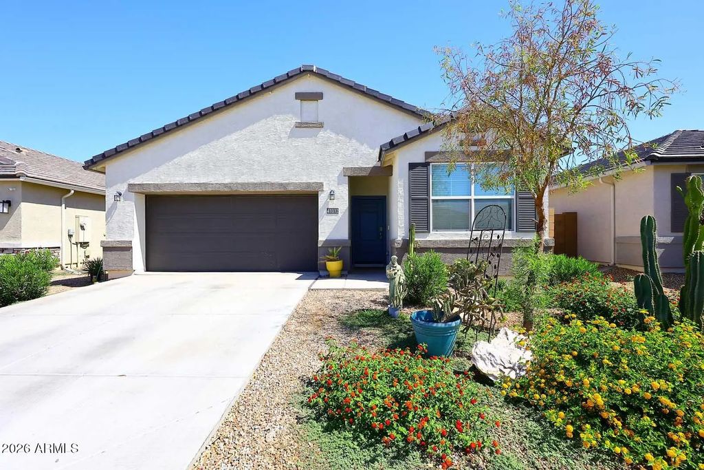 41012 W Sunland Drive, Maricopa