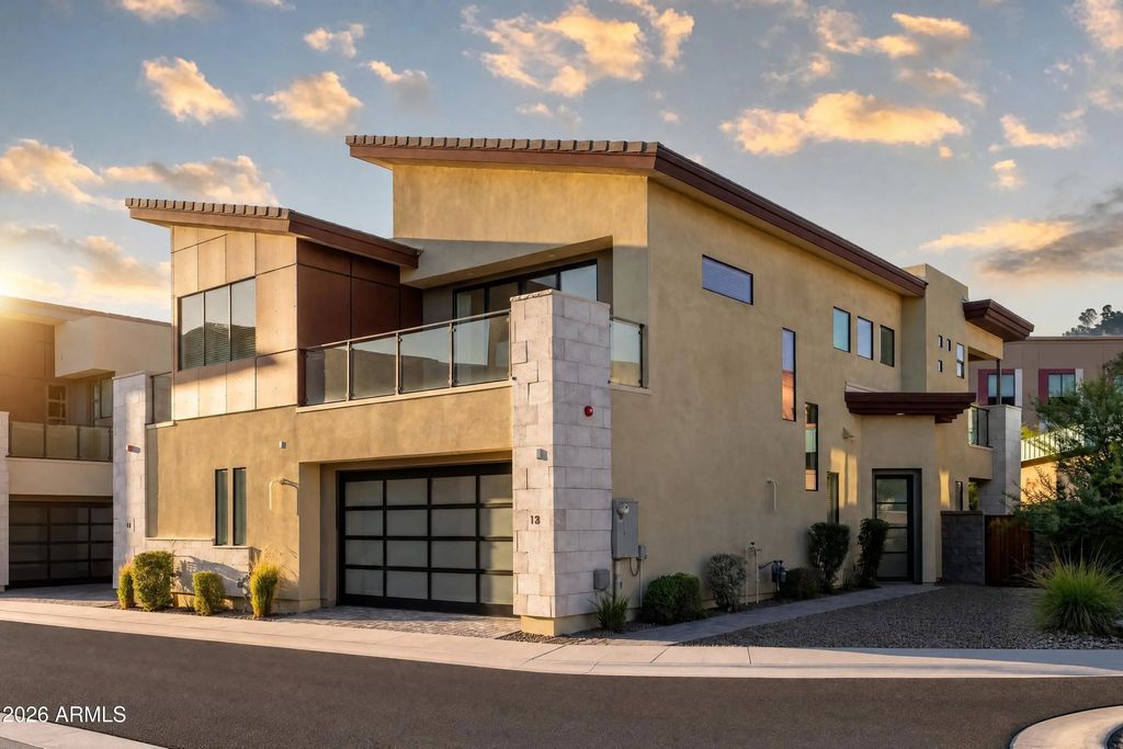 1 Easy Street (unit 12), Carefree