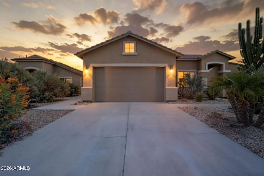 43202 W Chisholm Drive, Maricopa