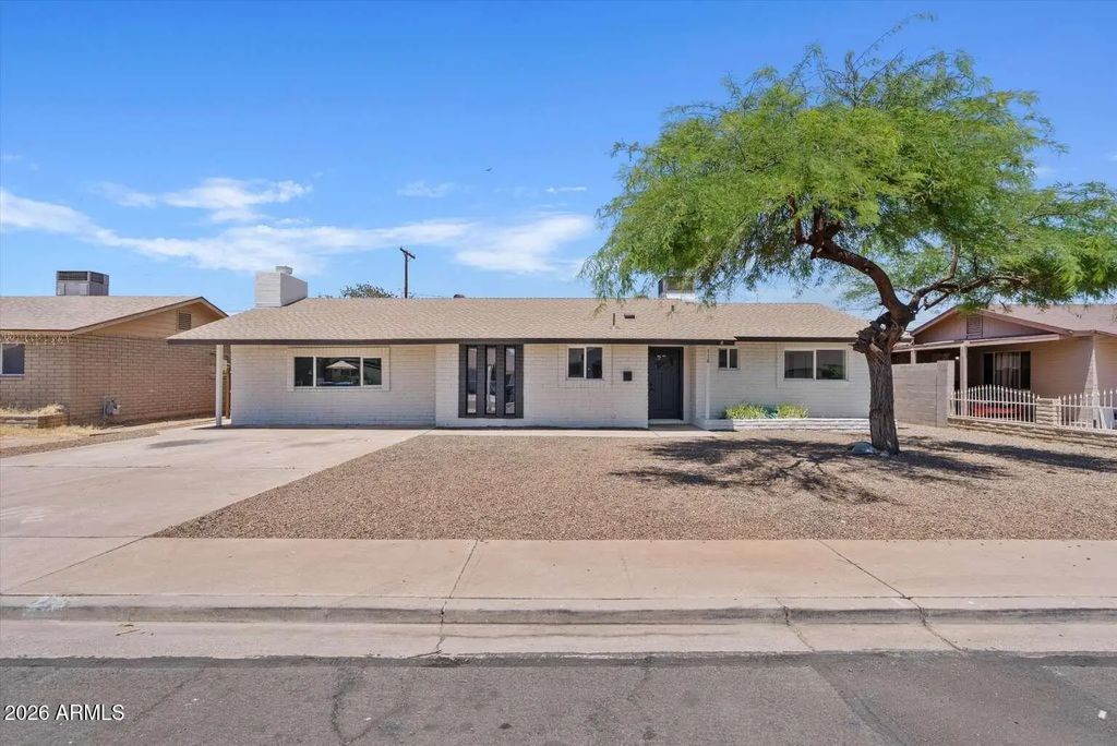 116 E Millett Avenue, Mesa