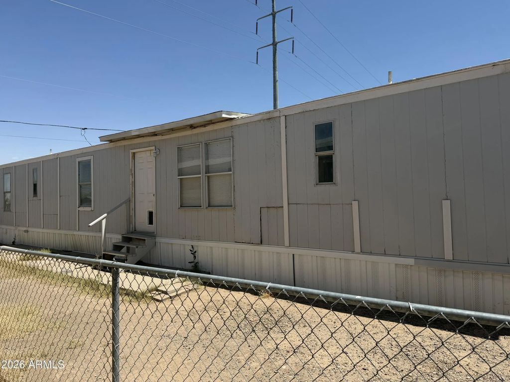 799 W Battaglia Road (unit 35), Eloy