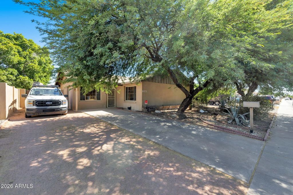 3141 W Desert Cove Avenue, Phoenix