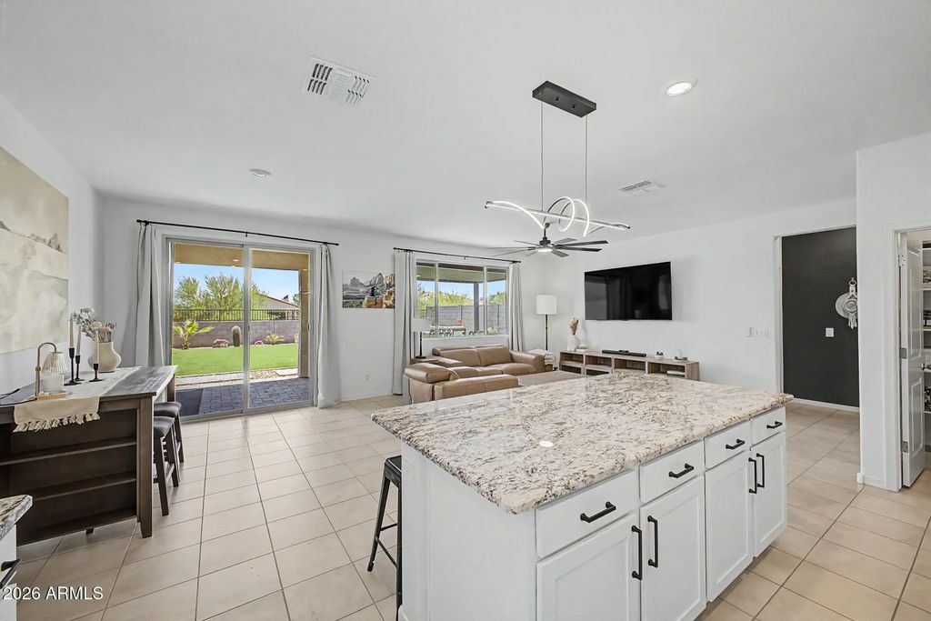 17849 W Gambit Trail, Surprise